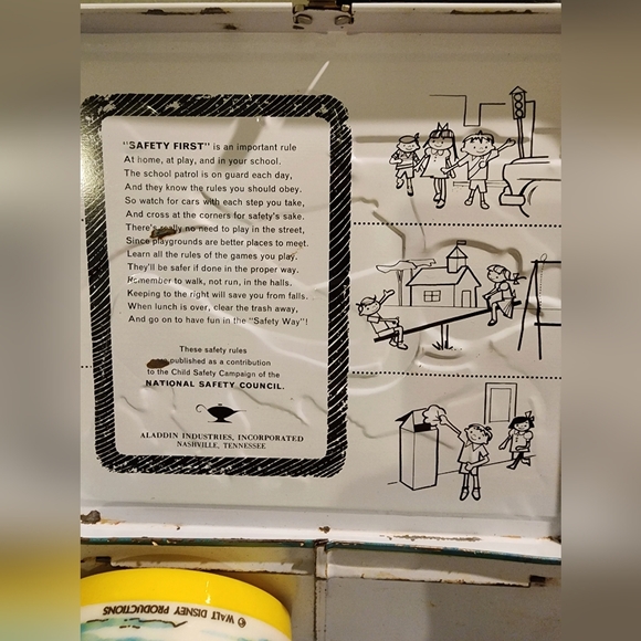 THE RESCUERS metal Disney LUNCH BOX & THERMOS vintage 1977 - Picture 9 of 16